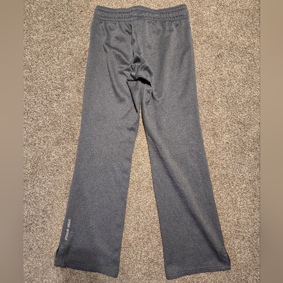 Under Armour grey warm athletic pants size x-small in great condition - Picture 4 of 4